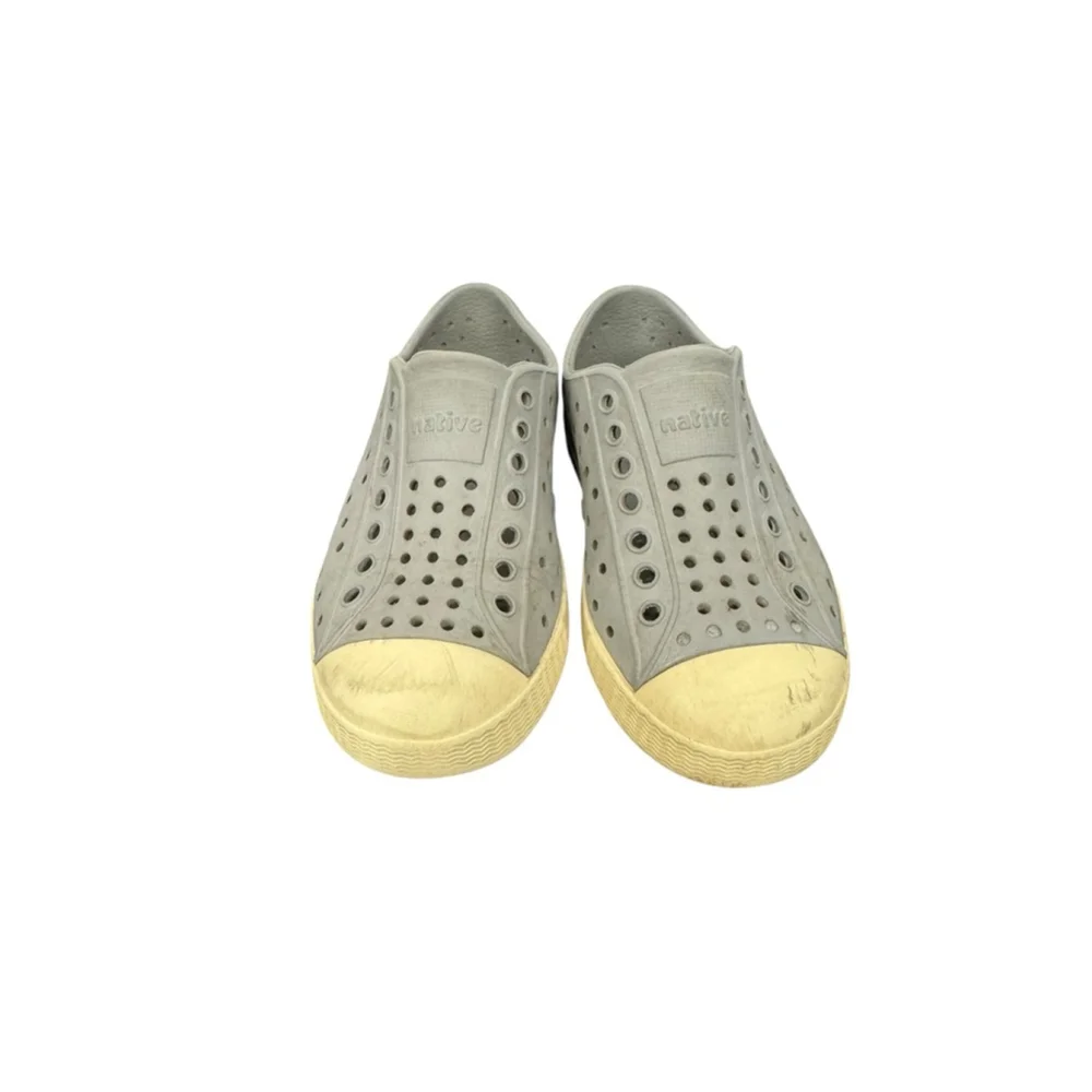 Native Jefferson Water Shoes Kids Toddler C9 3-4 Gray Slip On Waterproof Outdoor